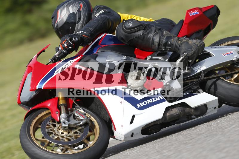 Archiv-2025/07 19.04.2025 Speer Racing ADR/Gruppe gelb/454